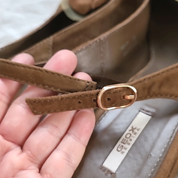 Geox Brown Strappy Suede Espadrille Wedge Sandals, Size 38/ (7.5) - Picture 9 of 13